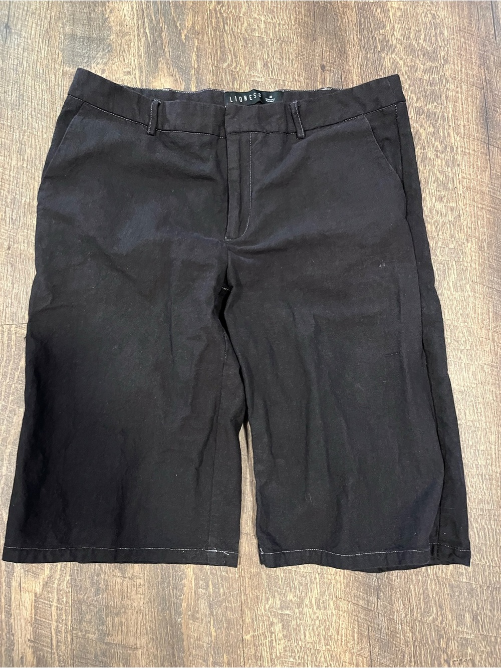 Lioness Black Mid Rise Women’s Long Bermuda Shorts